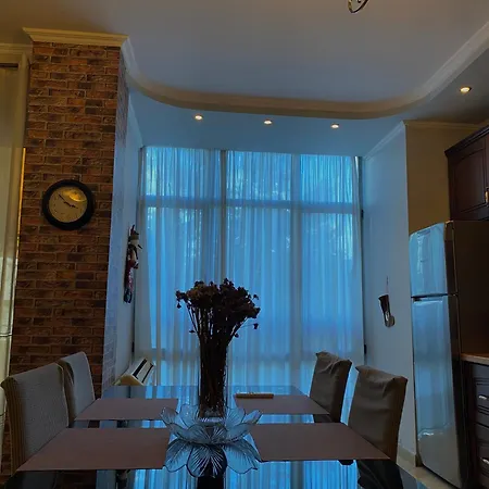 Apartment Sunny With 2 Balconies Near Center *