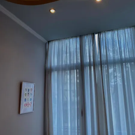 Apartment Sunny With 2 Balconies Near Center Tirana